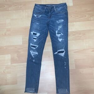 American Eagle Outfitters Ripped Skinny Jeans US Size 4 Regular.